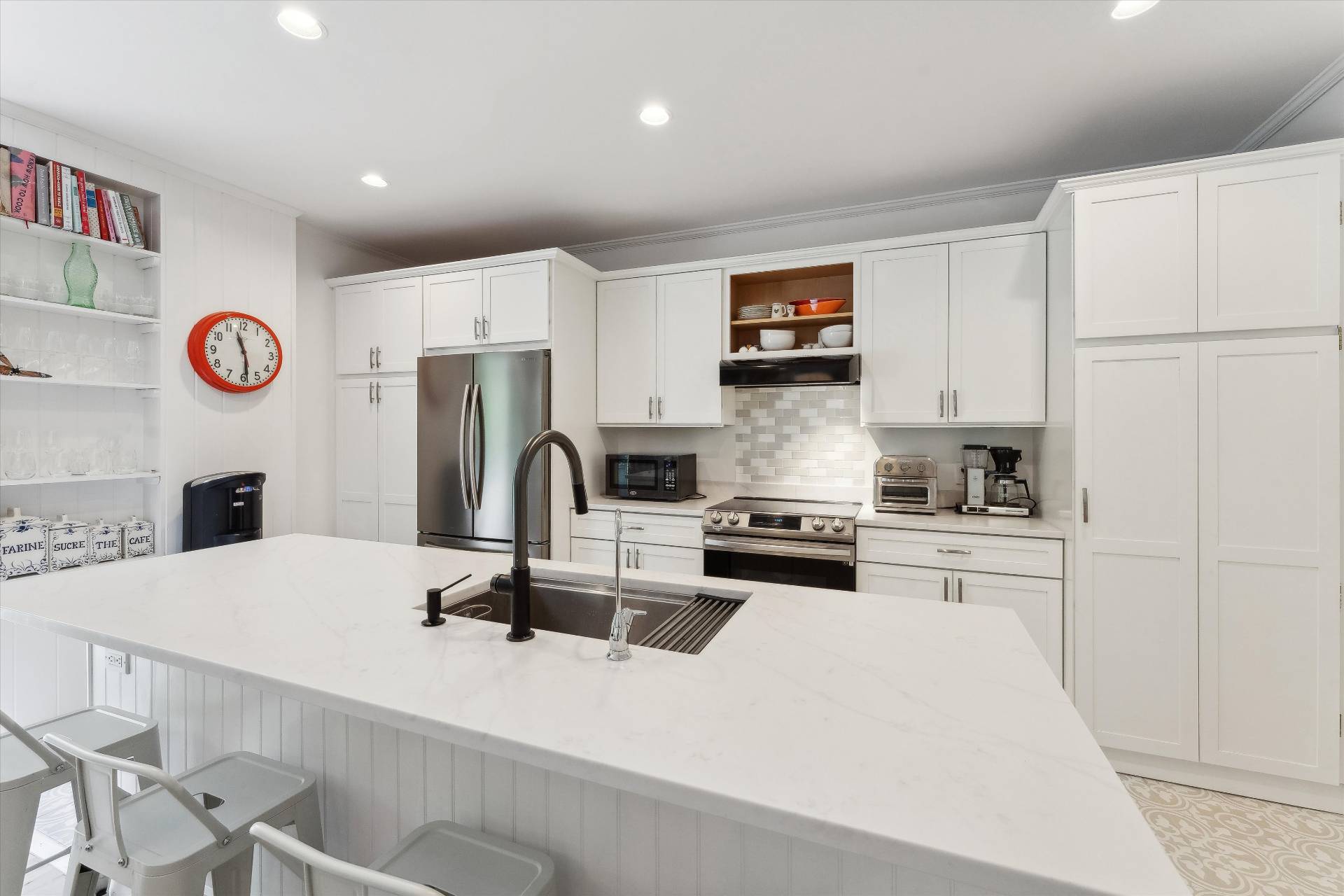 14 Foster Road Quogue, NY 11959 - Photo 8 of 12 Gallery Image 8