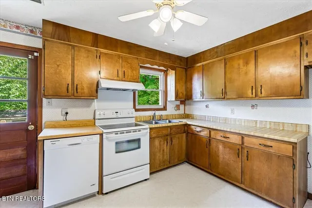 $245,000 | 773 Dunbar Road, Crossville, TN 38572