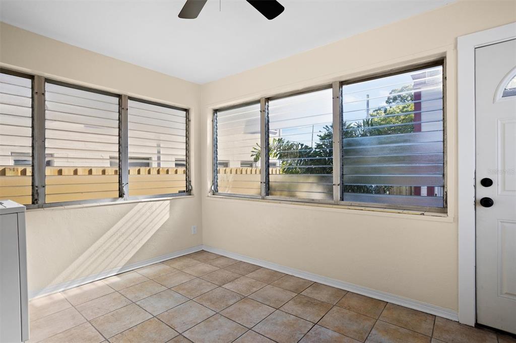 3452 9th Avenue North St. Petersburg, FL 33713 - Photo 18 of 21