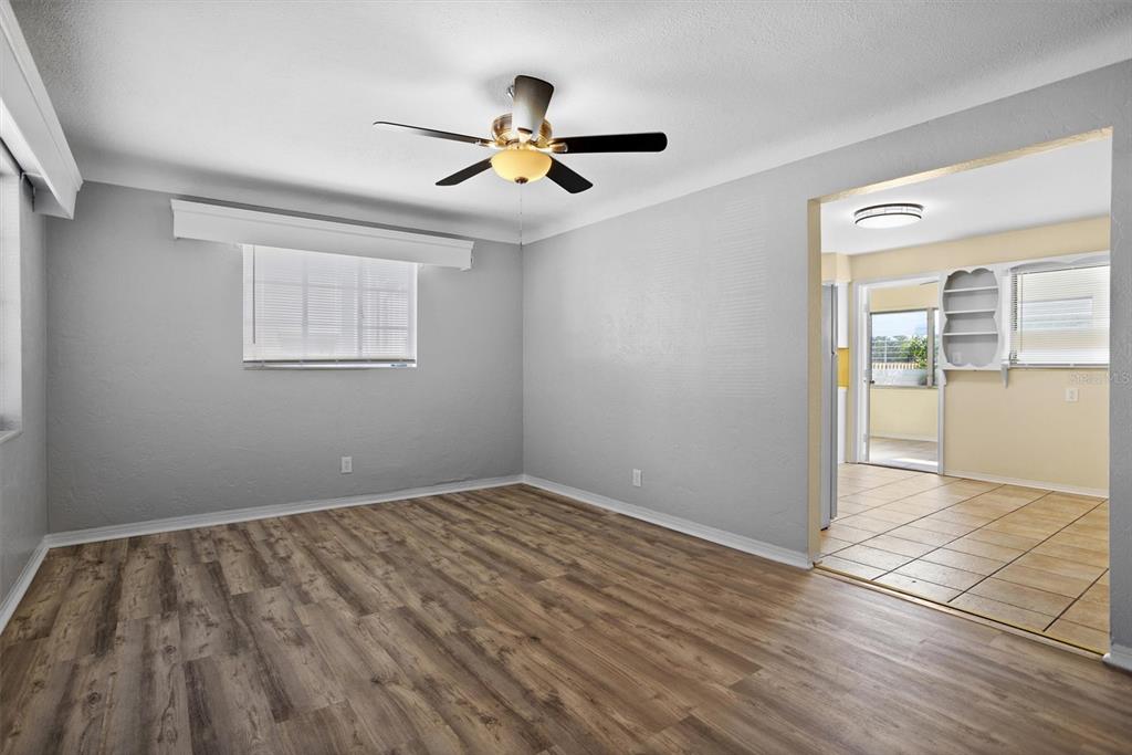 3452 9th Avenue North St. Petersburg, FL 33713 - Photo 8 of 21