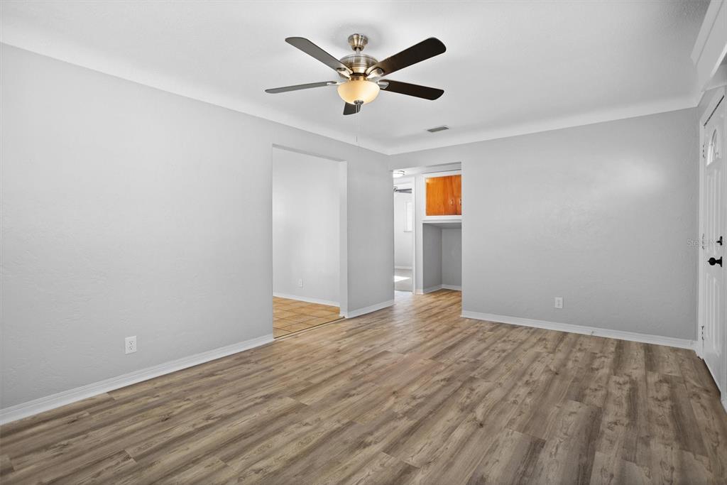 3452 9th Avenue North St. Petersburg, FL 33713 - Photo 9 of 21