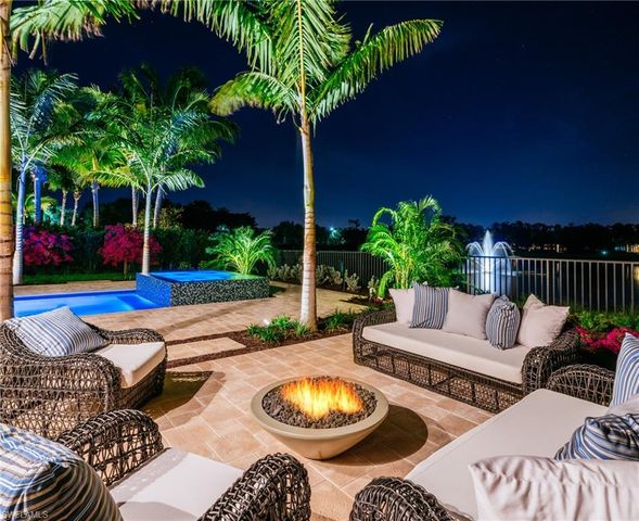 a view of outdoor space yard and patio