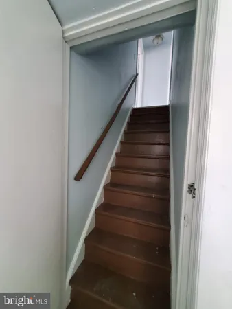 a view of entryway