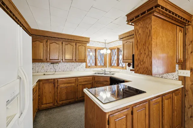 $289,900 | W7028 Highway 16, Pardeeville, WI 53954