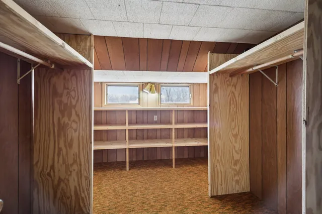 $289,900 | W7028 Highway 16, Pardeeville, WI 53954