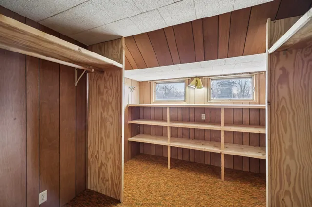 $289,900 | W7028 Highway 16, Pardeeville, WI 53954