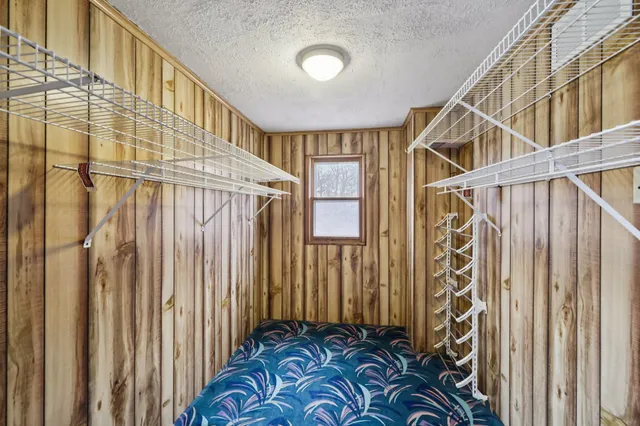 $289,900 | W7028 Highway 16, Pardeeville, WI 53954