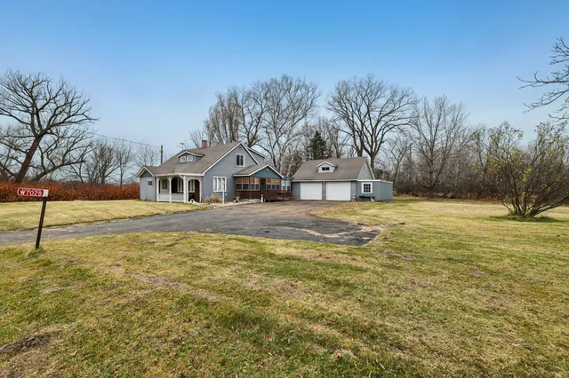 $289,900 | W7028 Highway 16, Pardeeville, WI 53954
