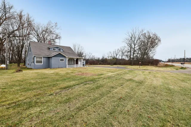 $289,900 | W7028 Highway 16, Pardeeville, WI 53954