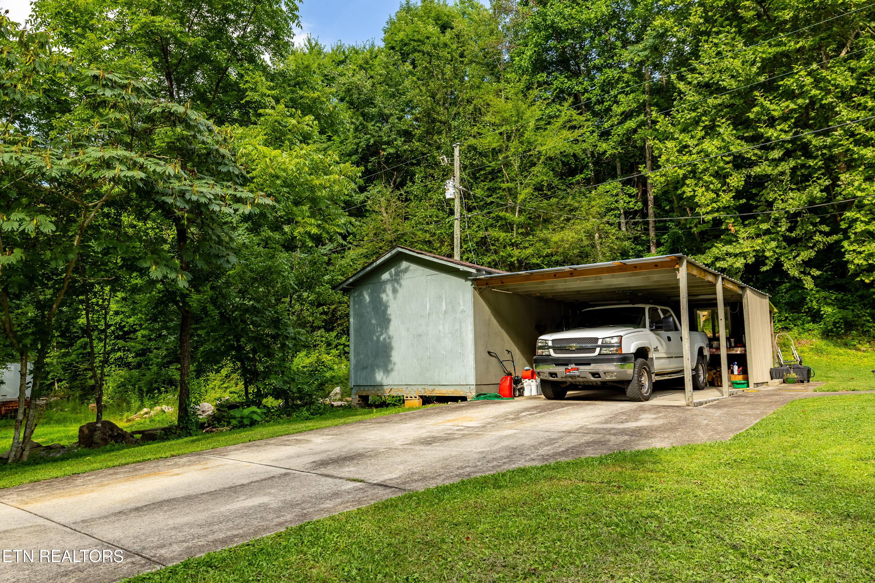 3424 Mutton Hollow Road Maryville, TN 37803 - Photo 3 of 35 3424MuttonHollowRd-2