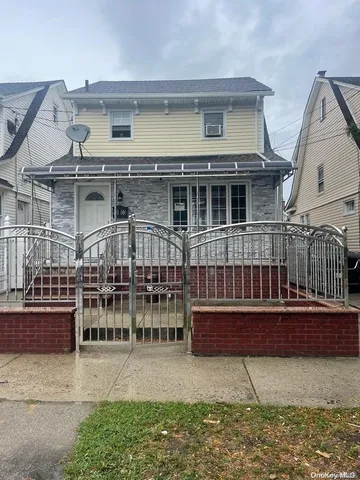 $995,000 | 91-03 212th Street | Queens Village