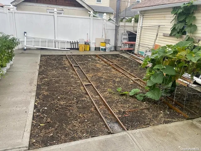 $995,000 | 91-03 212th Street | Queens Village