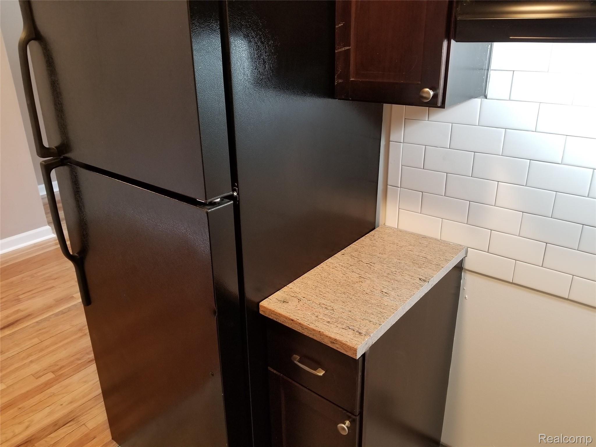 17644 Lahser Road Detroit, MI 48219 - Photo 21 of 22 20190301_155751.jpg