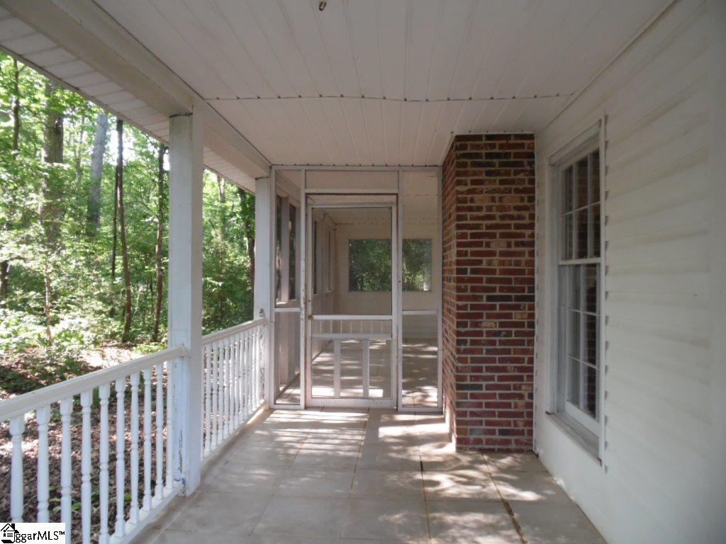 100 Walker Road Travelers Rest, SC 29690 - Photo 7 of 36 Gallery Image 7