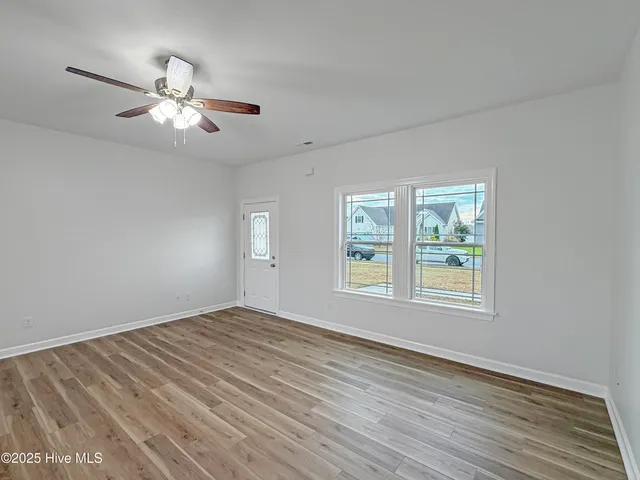 $359,900 | 522 Millbrooke Circle, Elizabeth City, NC 27909