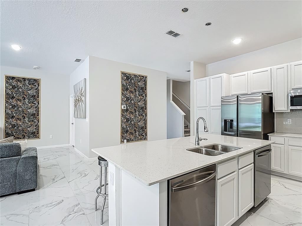 1326 Butterfly Orchid Road Davenport, FL 33837 - Photo 13 of 54