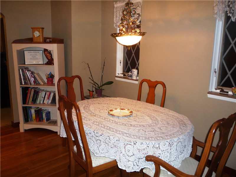 606 Greenlee Road Whitehall, PA 15227 - Photo 7 of 25 Dining Room.