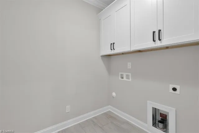 $699,900 | 2010 Robert Jessup Drive, Greensboro, NC 27455