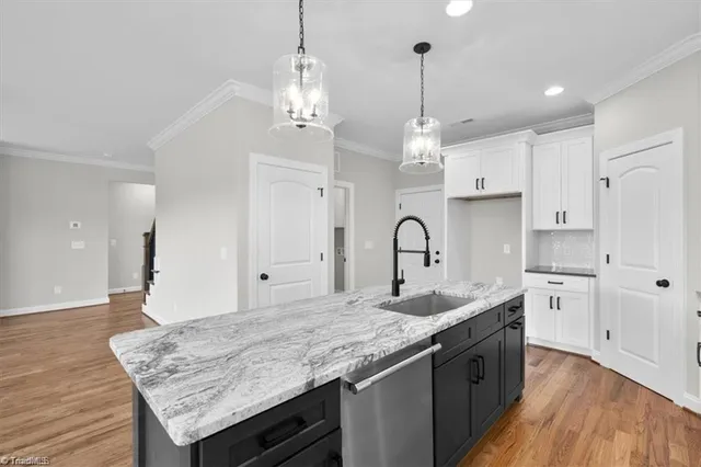 $699,900 | 2010 Robert Jessup Drive, Greensboro, NC 27455