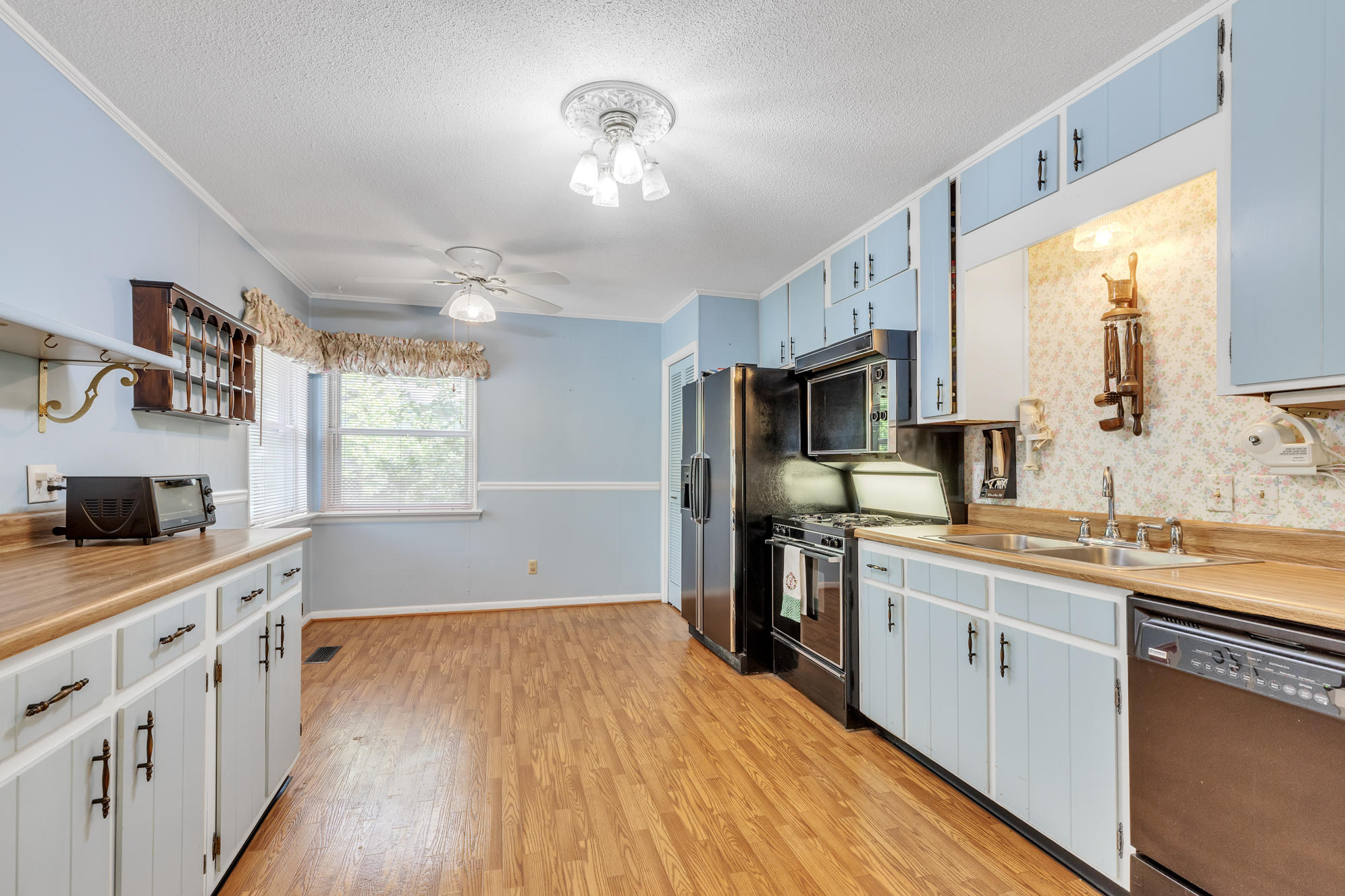 8615 Igou Gap Road Chattanooga, TN 37421 - Photo 15 of 28 ig26