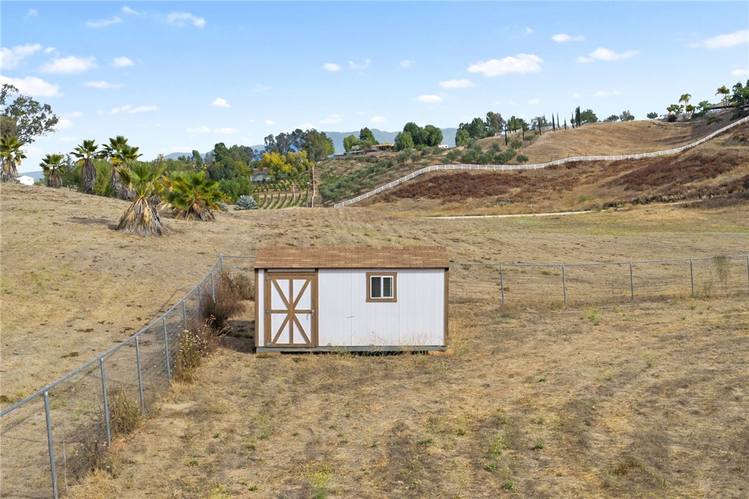 40752 Los Amantes Road Temecula, CA 92592 - Photo 56 of 64