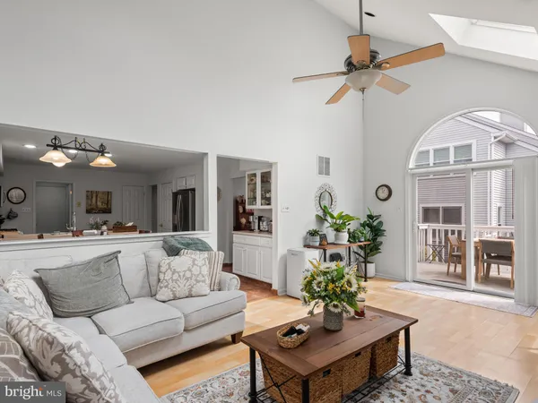 $542,000 | 108 Cross Country Court, North Wales, PA 19454