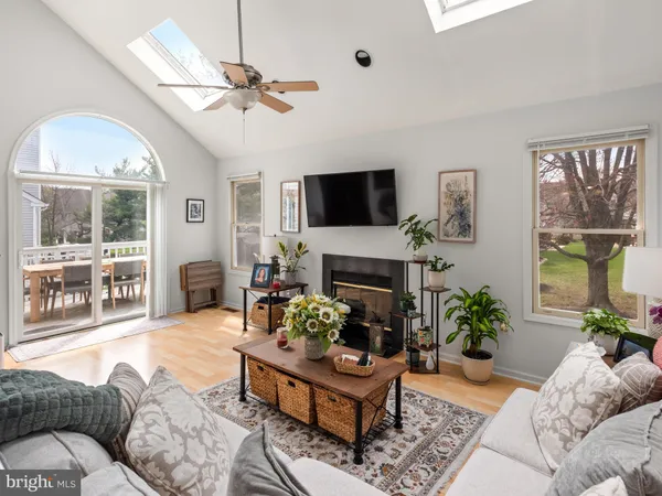 $542,000 | 108 Cross Country Court, North Wales, PA 19454