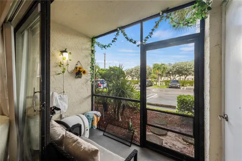 $220,000 | 10710 Royal Palm Boulevard, Unit 22, Coral Springs, FL 33065