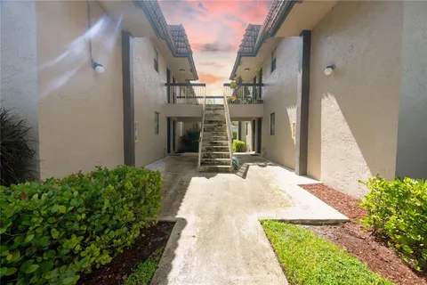 $220,000 | 10710 Royal Palm Boulevard, Unit 22, Coral Springs, FL 33065