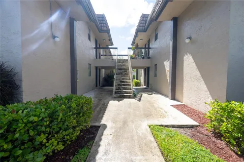 $220,000 | 10710 Royal Palm Boulevard, Unit 22, Coral Springs, FL 33065