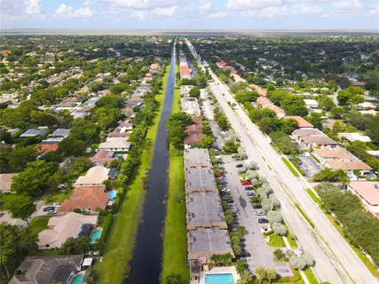 $220,000 | 10710 Royal Palm Boulevard, Unit 22, Coral Springs, FL 33065