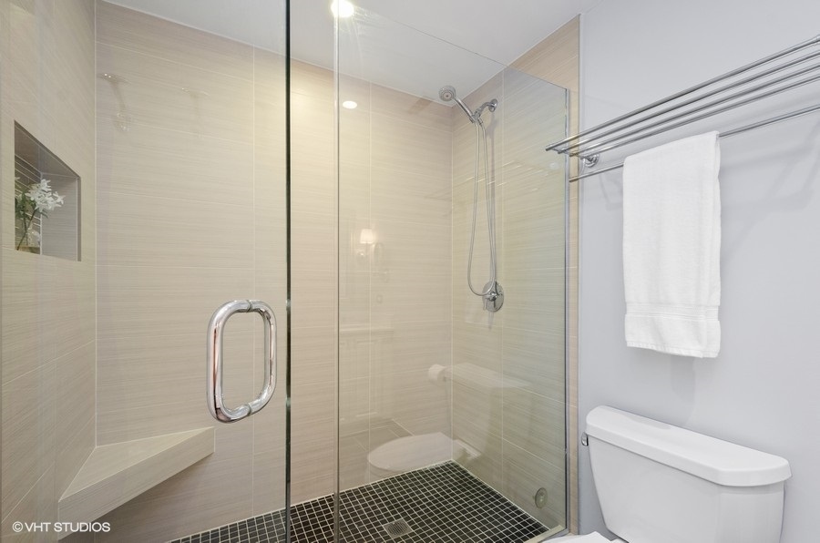 6 South Laflin Street, Unit 607 Chicago, IL 60607 - Photo 16 of 26