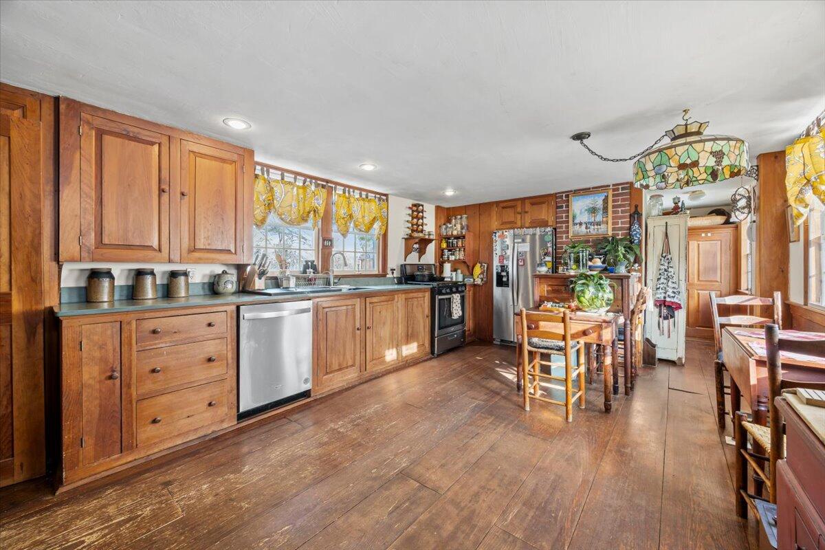 93 River Road Windham, ME 04062 - Photo 7 of 52 30-93 River-30