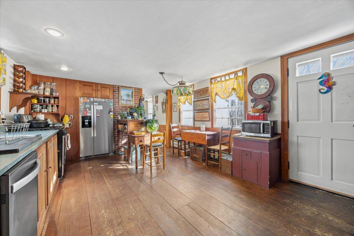 93 River Road Windham, ME 04062 - Photo 8 of 52 29-93 River-29