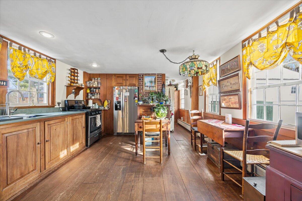 93 River Road Windham, ME 04062 - Photo 9 of 52 31-93 River-31