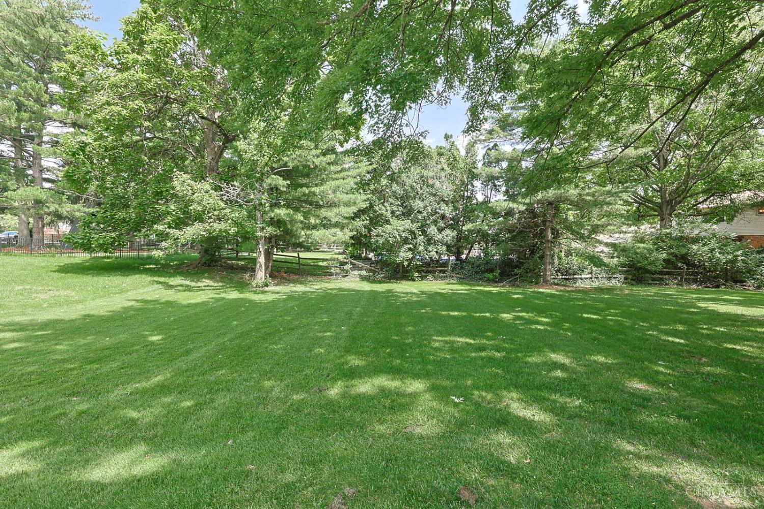 8765 Weller Road Cincinnati, OH 45249 - Photo 48 of 63