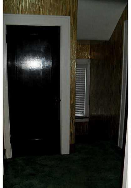565 Reno Street Rochester, PA 15074 - Photo 22 of 25 Other. Upstairs Hall