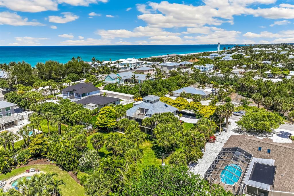 312 Baily Street Boca Grande, FL 33921 - Photo 31 of 41 a view of city and ocean