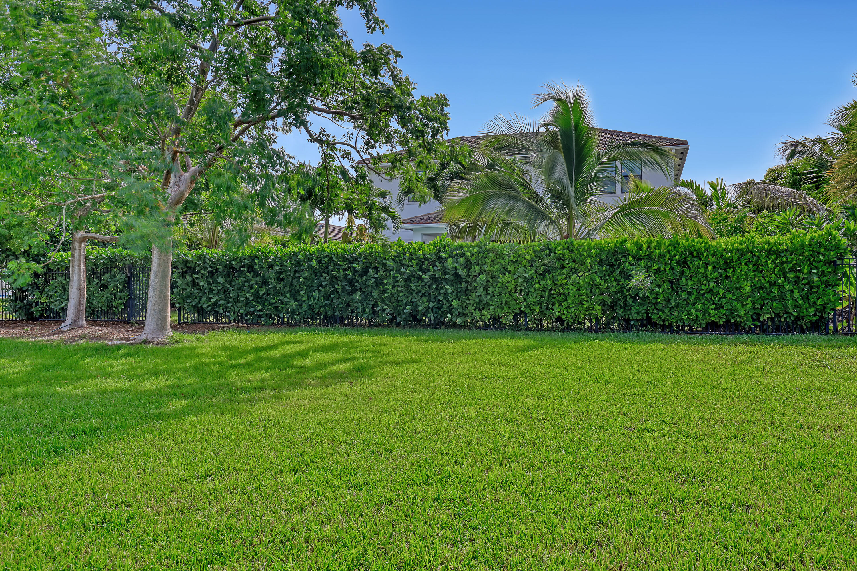 1047 Ember Ridge Run Loxahatchee, FL 33470 - Photo 53 of 90 View of Back Exterior