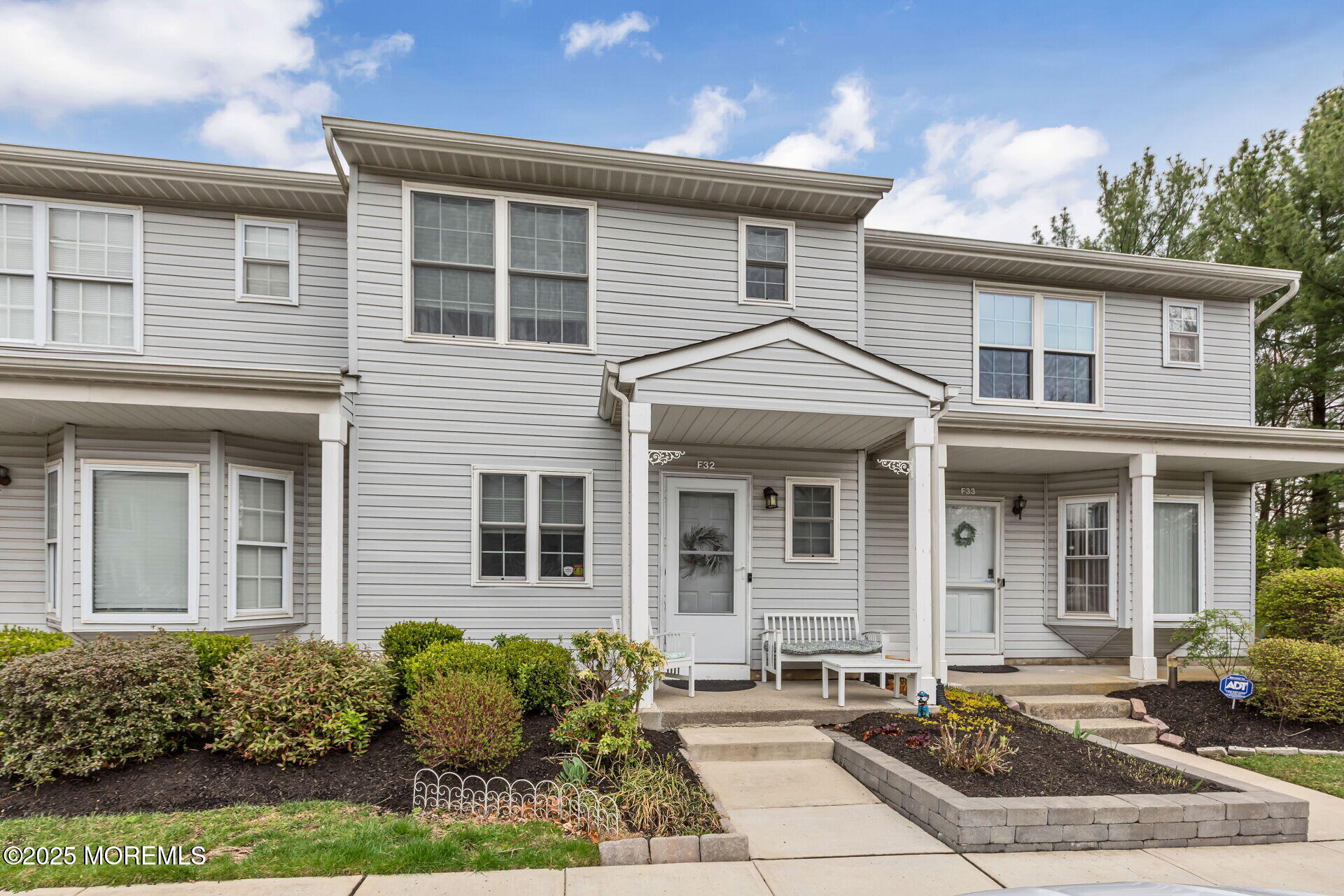 60 County Road, Unit F32 Cliffwood, NJ 07721 - Photo 28 of 31 front view of a house