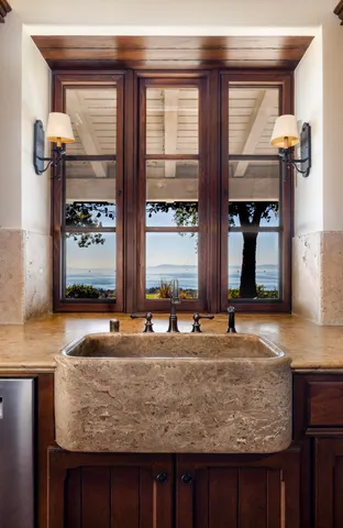 $9,995,000 | 439 Lambert Road, Carpinteria, CA 93013