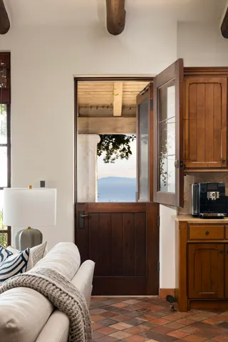 $9,995,000 | 439 Lambert Road, Carpinteria, CA 93013