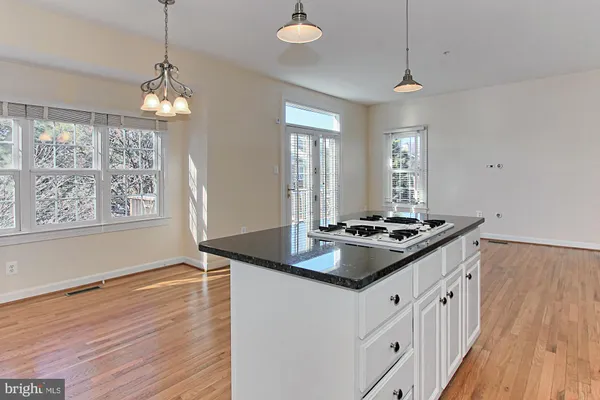 $4,100 | 1850 Brenthill Court, Vienna, VA 22182