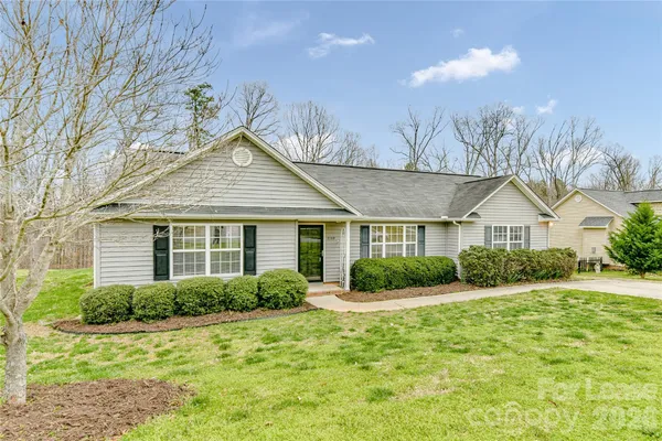 $1,900 | 7159 Marlin Street, Gastonia, NC 28056