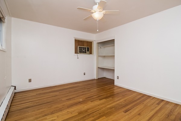 46 Grattan Street Springfield, MA 01119 - Photo 17 of 29 Gallery Image 17