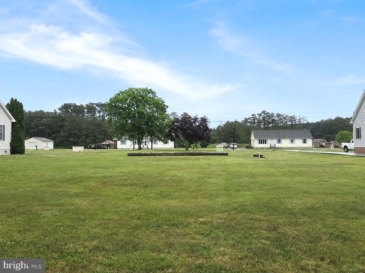 2820 Hoopers Island Road Church Creek, MD 21622 - Photo 7 of 9 a view of a green field
