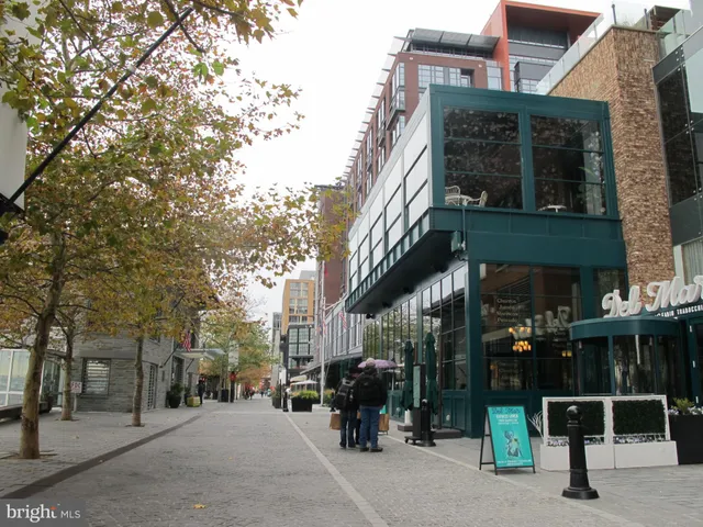 $250,000 | 1101 3rd Street Southwest, Unit 114, Washington, DC 20024