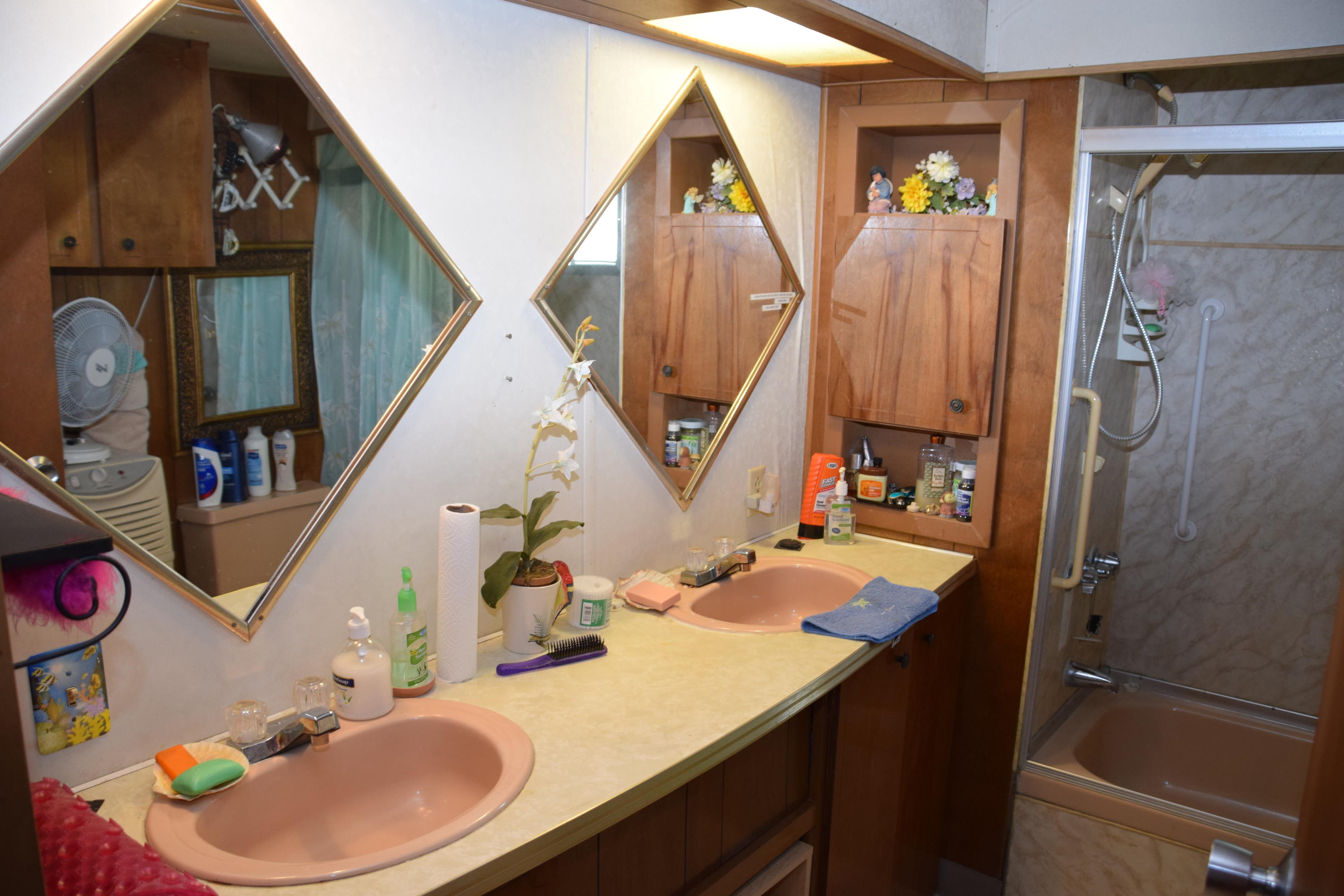 29 Osprey Road Key Largo, FL 33037 - Photo 8 of 14 bathroom