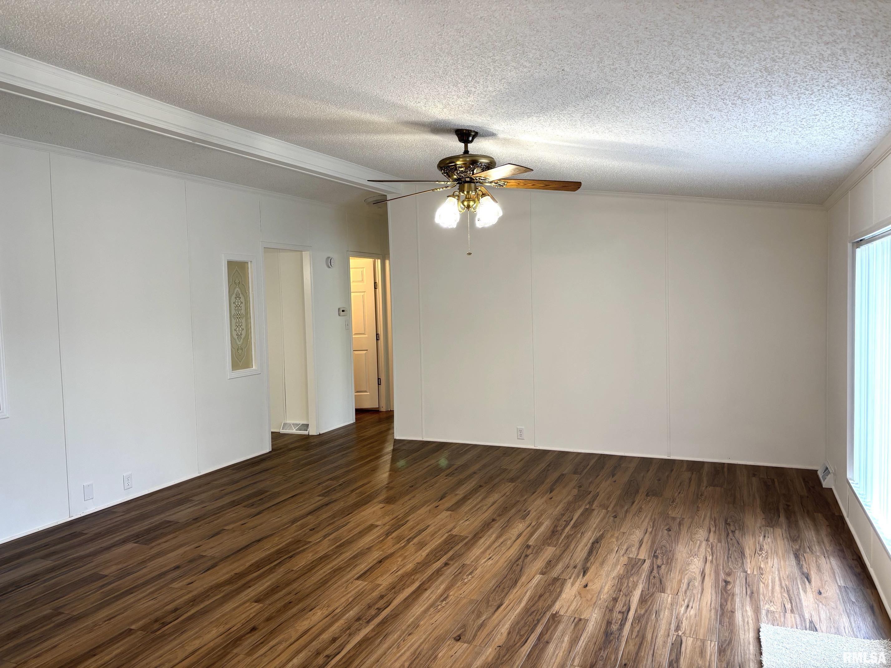 2800 Vía Rosso, Unit 73 Springfield, IL 62703 - Photo 8 of 43