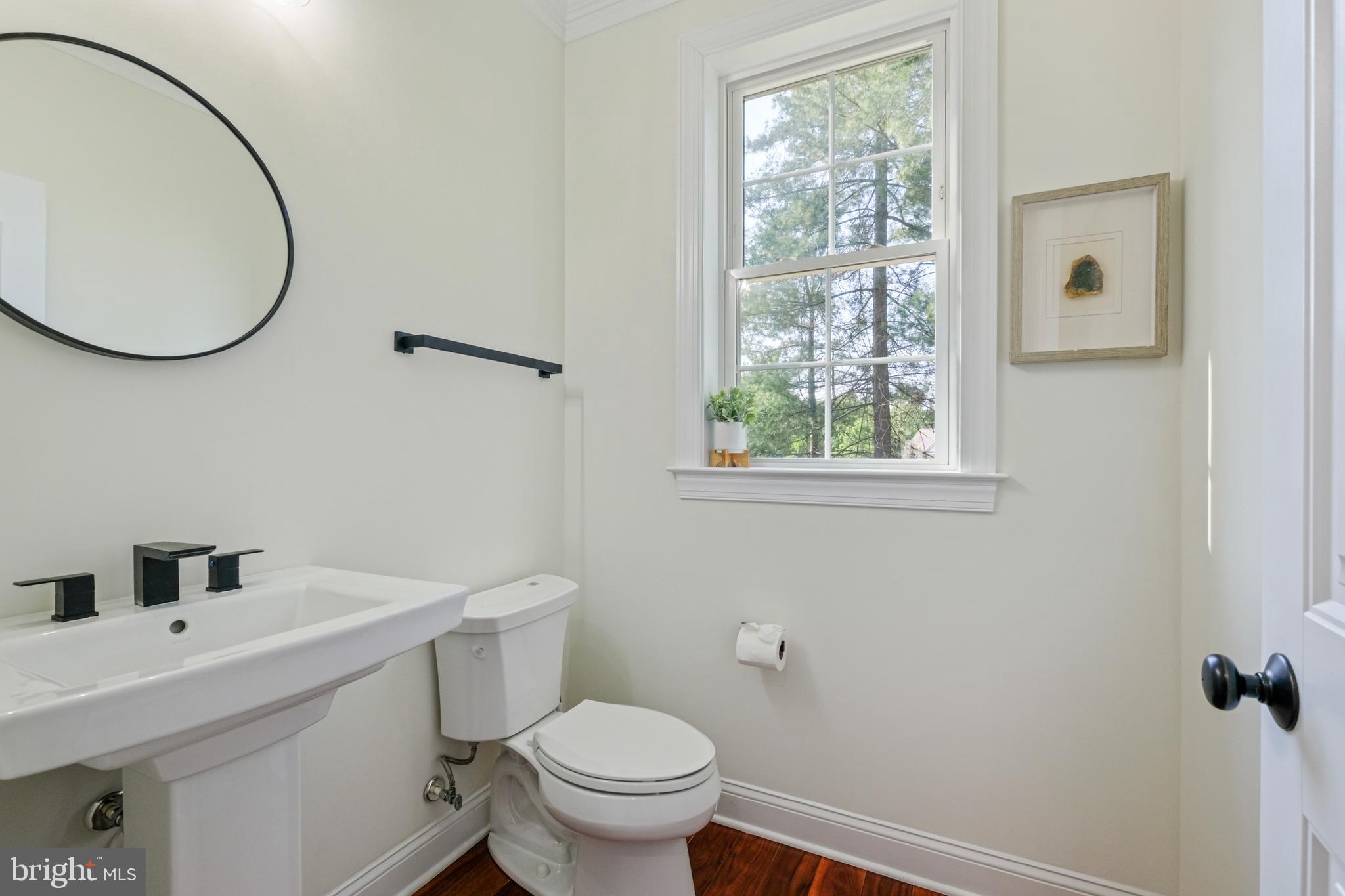 5861 Trotter Road Columbia, MD 21044 - Photo 25 of 53 Main Level Powder Room
